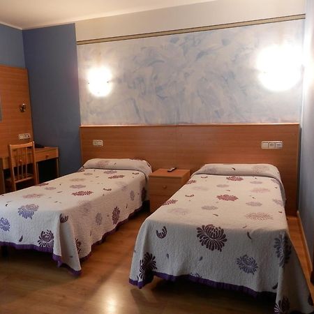 Hotel Dona Maria Gijón Chambre photo