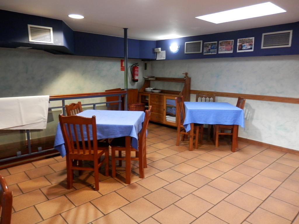 Hotel Dona Maria Gijón Extérieur photo
