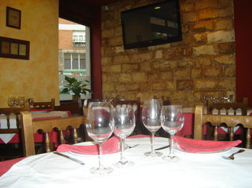 Hotel Dona Maria Gijón Extérieur photo